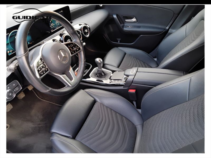 GuidiCar - Mercedes Classe a 2021 A 180 d Business Extra Usato