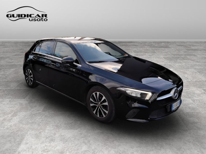 GuidiCar - Mercedes Classe a 2021 A 180 d Business Extra Usato