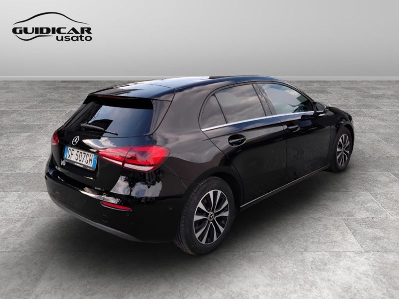 GuidiCar - Mercedes Classe a 2021 A 180 d Business Extra Usato