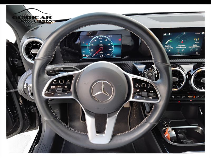 GuidiCar - Mercedes Classe a 2021 A 180 d Business Extra Usato