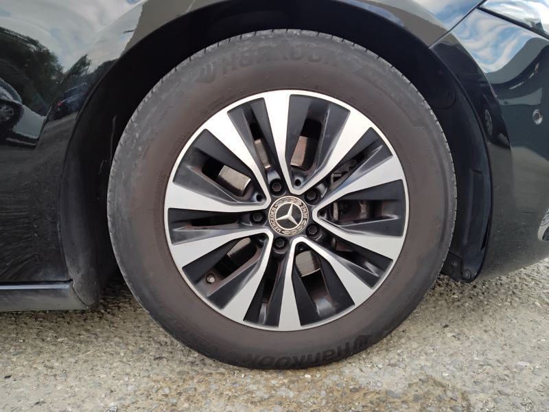 GuidiCar - Mercedes Classe a 2021 A 180 d Business Extra Usato