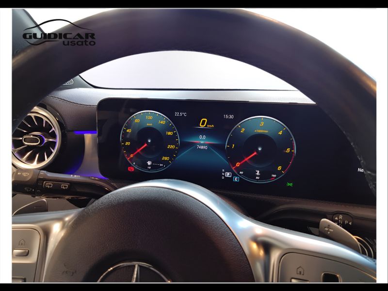 GuidiCar - Mercedes Classe a 2022 A 180 d Premium Night edition Usato