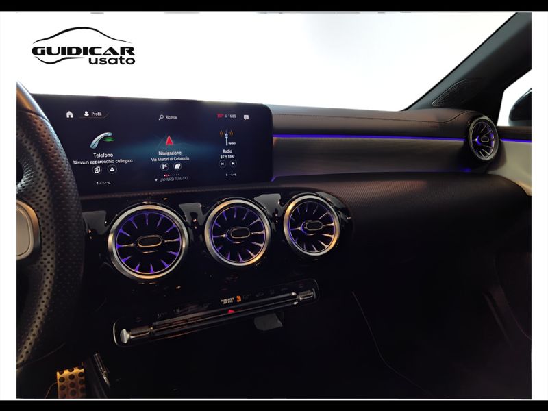 GuidiCar - Mercedes Classe a 2022 A 180 d Premium Night edition Usato