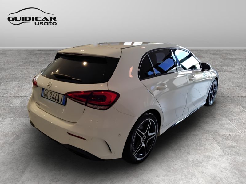 GuidiCar - Mercedes Classe a 2022 A 180 d Premium Night edition Usato