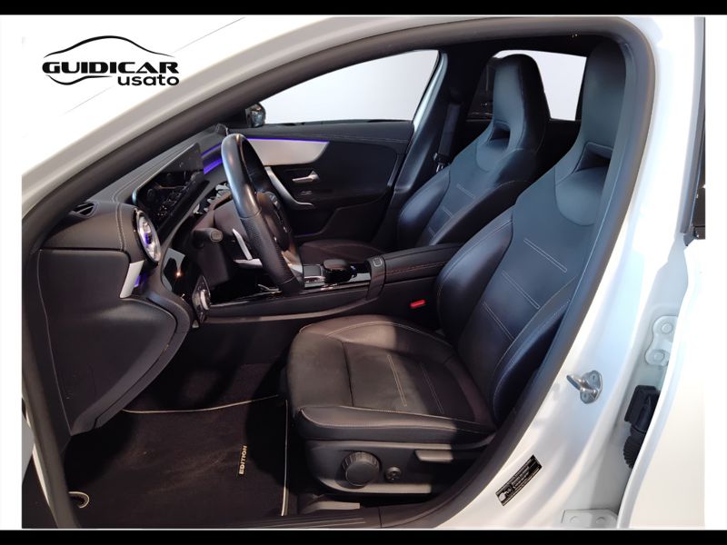 GuidiCar - Mercedes Classe a 2022 A 180 d Premium Night edition Usato