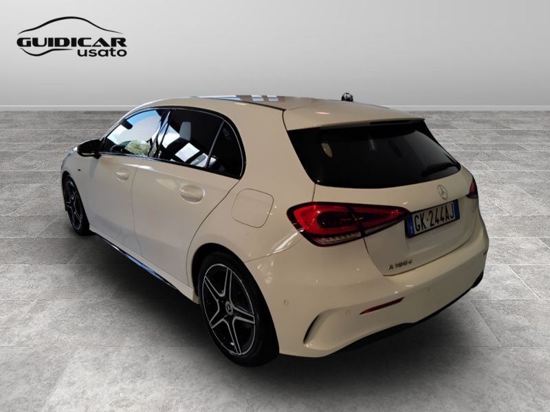 GuidiCar - Mercedes Classe a 2022 A 180 d Premium Night edition Usato