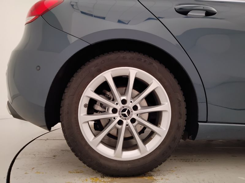 GuidiCar - Mercedes Classe a 2020 A 200 d Sport 4matic auto Usato