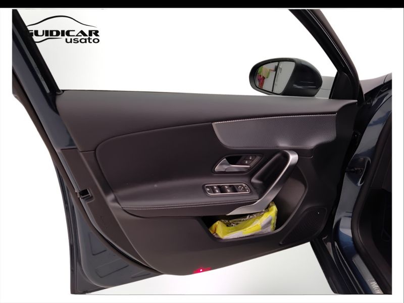 GuidiCar - Mercedes Classe a 2020 A 200 d Sport 4matic auto Usato
