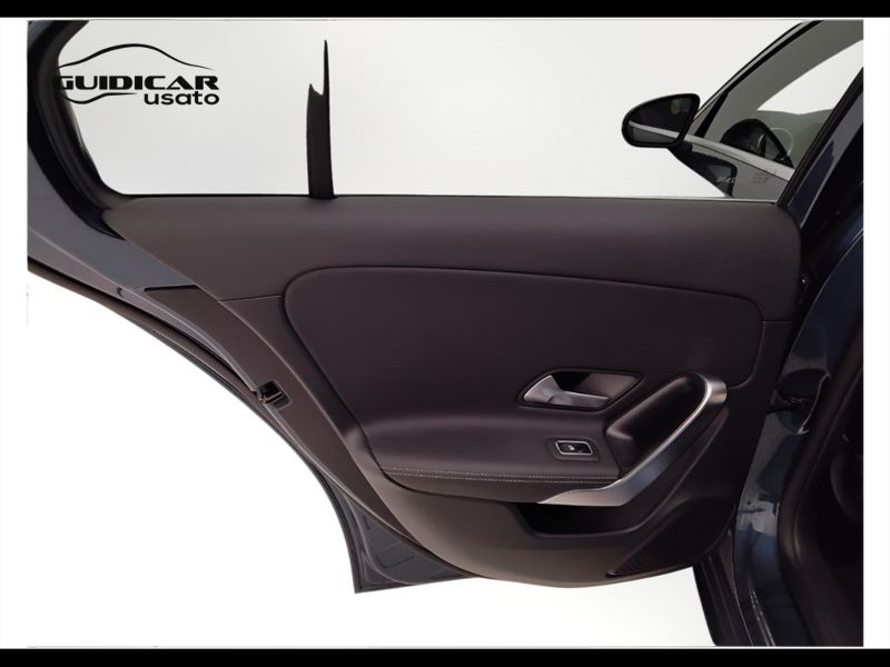 GuidiCar - Mercedes Classe a 2020 A 200 d Sport 4matic auto Usato