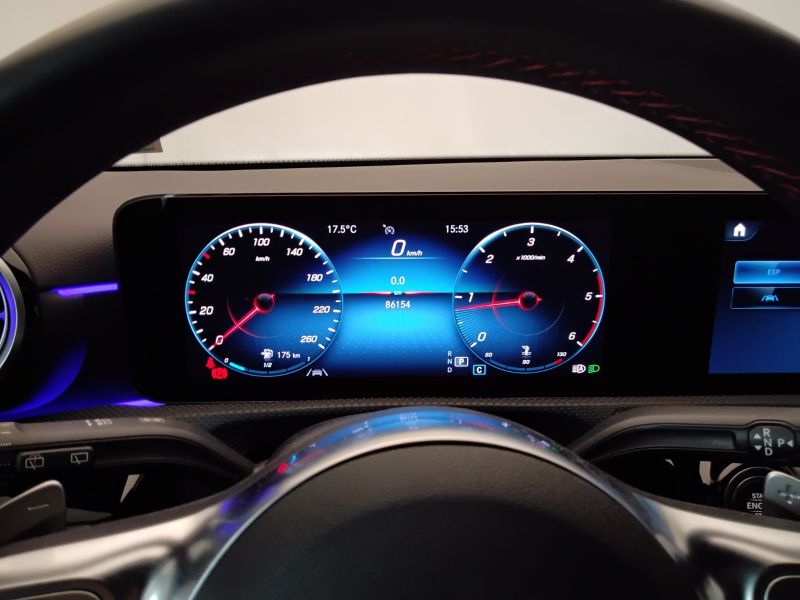 GuidiCar - Mercedes Classe a 2022 A 220 d Premium 4matic auto Usato