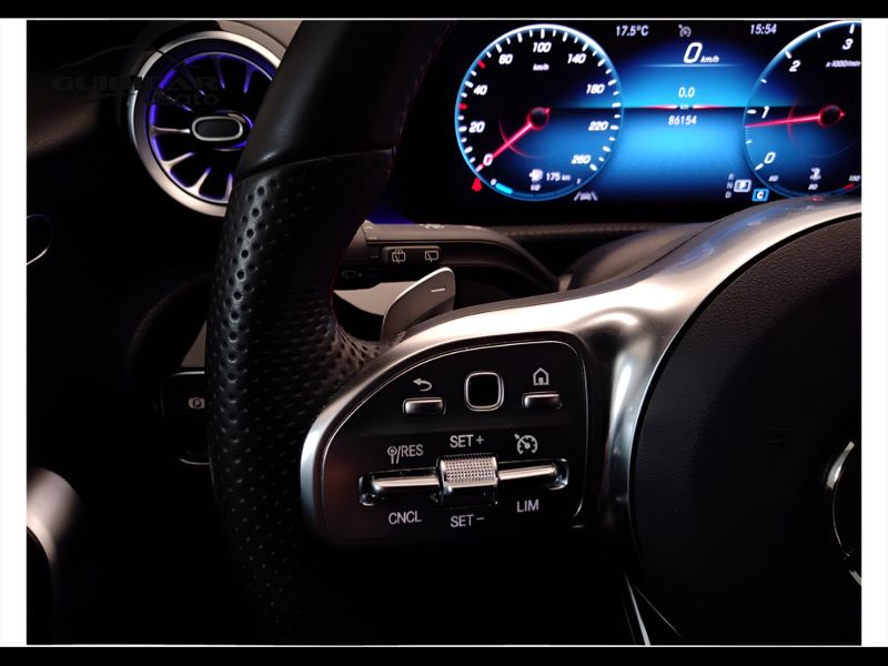 GuidiCar - Mercedes Classe a 2022 A 220 d Premium 4matic auto Usato