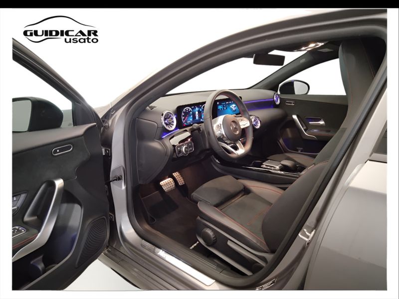 GuidiCar - Mercedes Classe a 2022 A 220 d Premium 4matic auto Usato