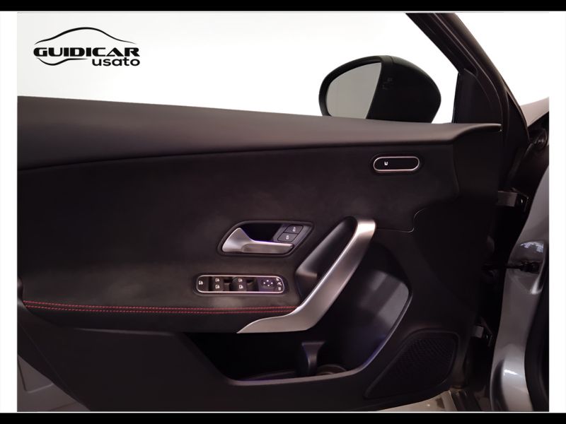 GuidiCar - Mercedes Classe a 2022 A 220 d Premium 4matic auto Usato