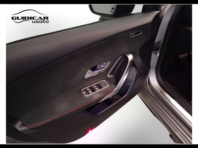 GuidiCar - Mercedes Classe a 2022 A 220 d Premium 4matic auto Usato