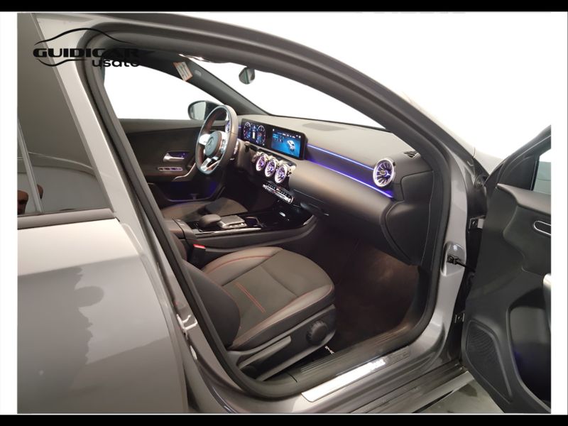 GuidiCar - Mercedes Classe a 2022 A 220 d Premium 4matic auto Usato