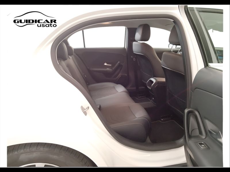 GuidiCar - Mercedes Classe a 2023 A 180 d Advanced auto Usato