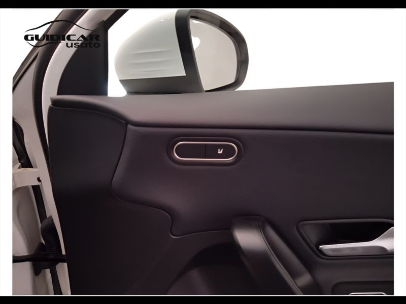 GuidiCar - Mercedes Classe a 2023 A 180 d Advanced auto Usato