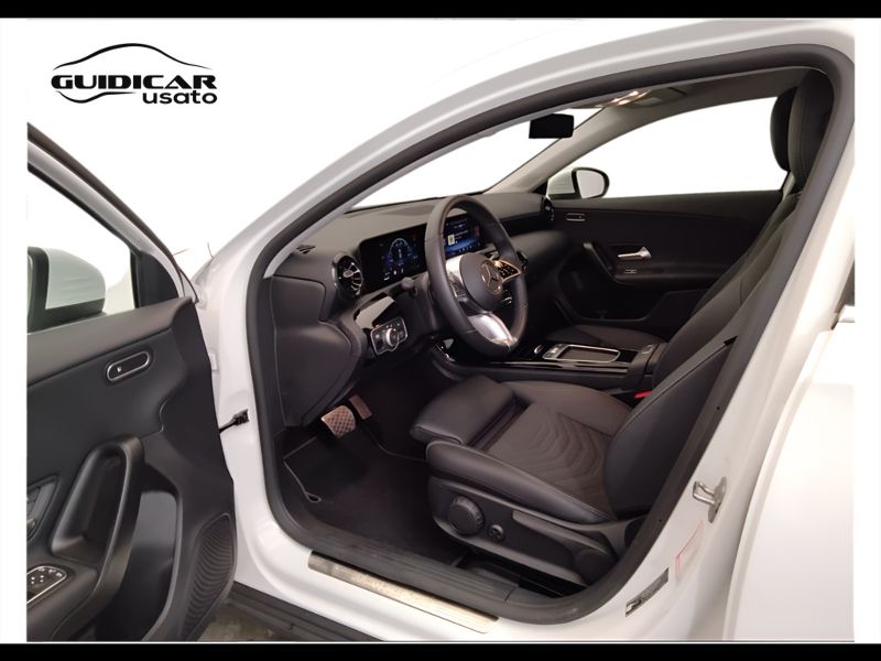 GuidiCar - Mercedes Classe a 2023 A 180 d Advanced auto Usato