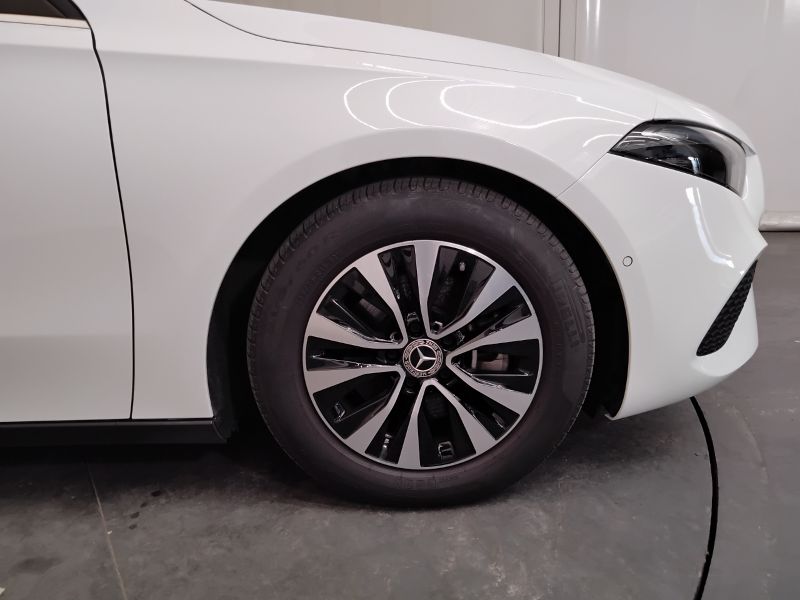 GuidiCar - Mercedes Classe a 2023 A 180 d Advanced auto Usato