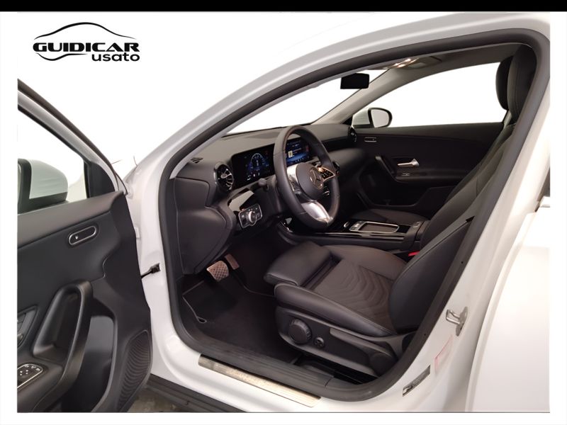 GuidiCar - Mercedes Classe a 2023 A 180 d Advanced auto Usato