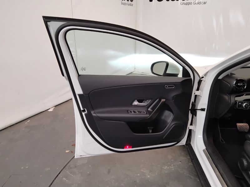 GuidiCar - Mercedes Classe a 2023 A 180 d Advanced auto Usato