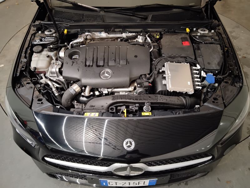 GuidiCar - Mercedes Classe a 2024 A 180 d Advanced auto Usato