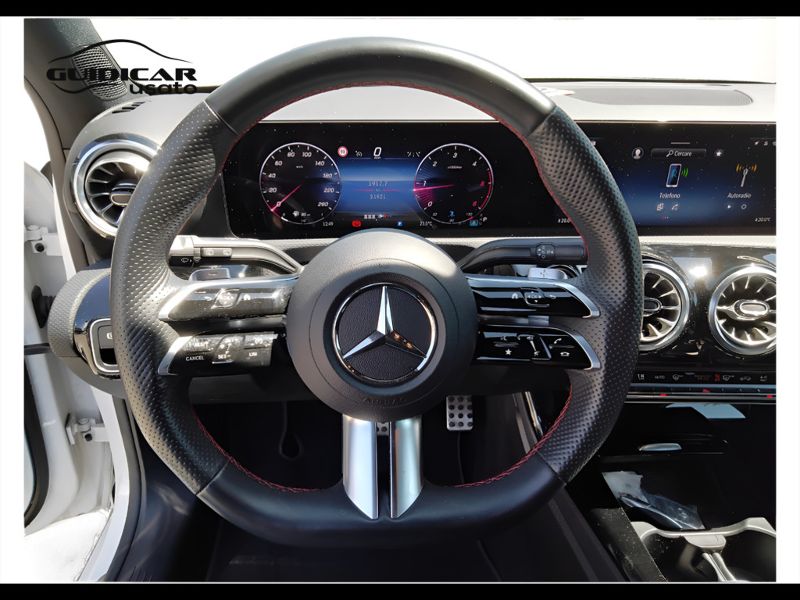 GuidiCar - Mercedes Classe a 2023 A 180 d Advanced Plus AMG Line auto Usato