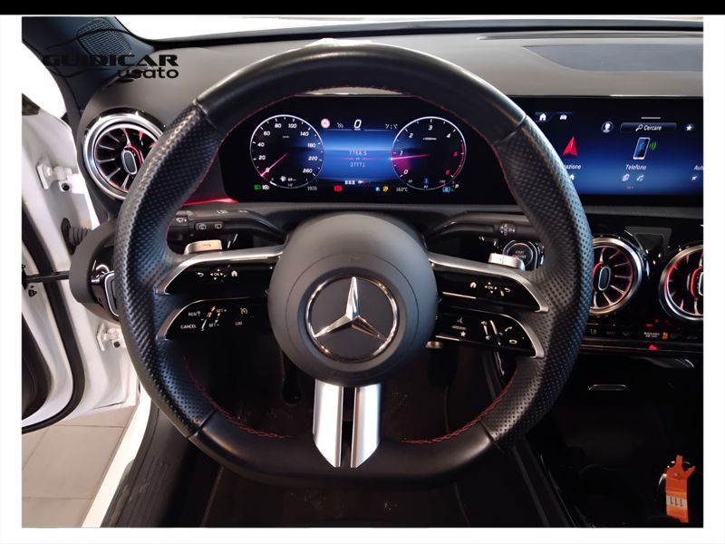 GuidiCar - Mercedes Classe a 2023 A 180 d Advanced Plus AMG Line auto Usato