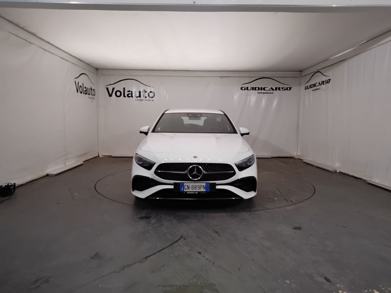 GuidiCar - Mercedes Classe a 2023 A 180 Premium AMG Line auto Usato