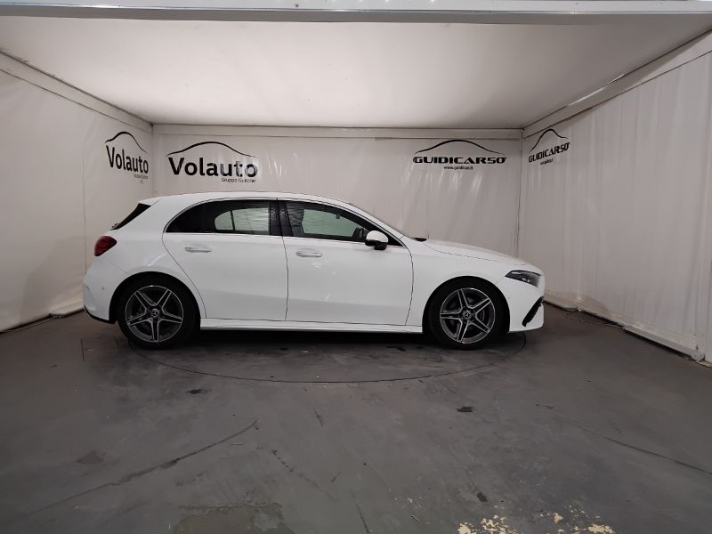 GuidiCar - Mercedes Classe a 2023 A 180 Premium AMG Line auto Usato