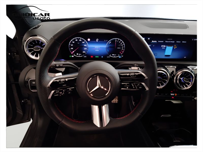 GuidiCar - Mercedes Classe a 2024 A 250 e phev Advanced Plus AMG Line auto Usato