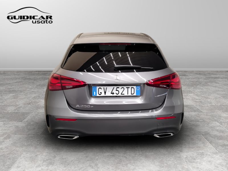 GuidiCar - Mercedes Classe a 2024 A 250 e phev Advanced Plus AMG Line auto Usato