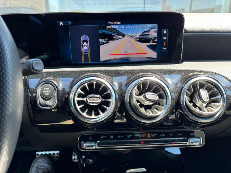 GuidiCar - Mercedes Classe a 2023 A AMG 35 AMG Line Premium 4matic auto Usato
