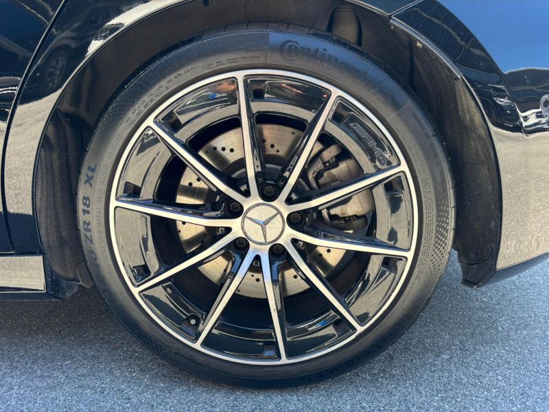 GuidiCar - Mercedes Classe a 2023 A AMG 35 AMG Line Premium 4matic auto Usato