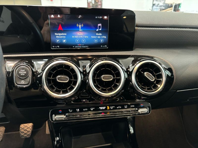 GuidiCar - Mercedes Classe a 2019 A 160 Sport Usato