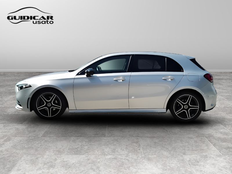 GuidiCar - Mercedes Classe a 2021 A 180 d Premium auto Usato