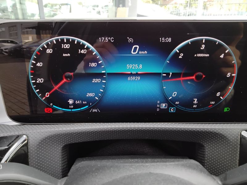 GuidiCar - Mercedes Classe a 2022 A 180 d Premium Night edition auto Usato