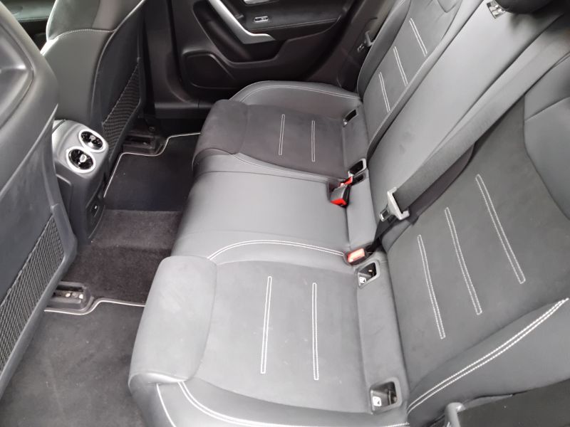 GuidiCar - Mercedes Classe a 2022 A 180 d Premium Night edition auto Usato