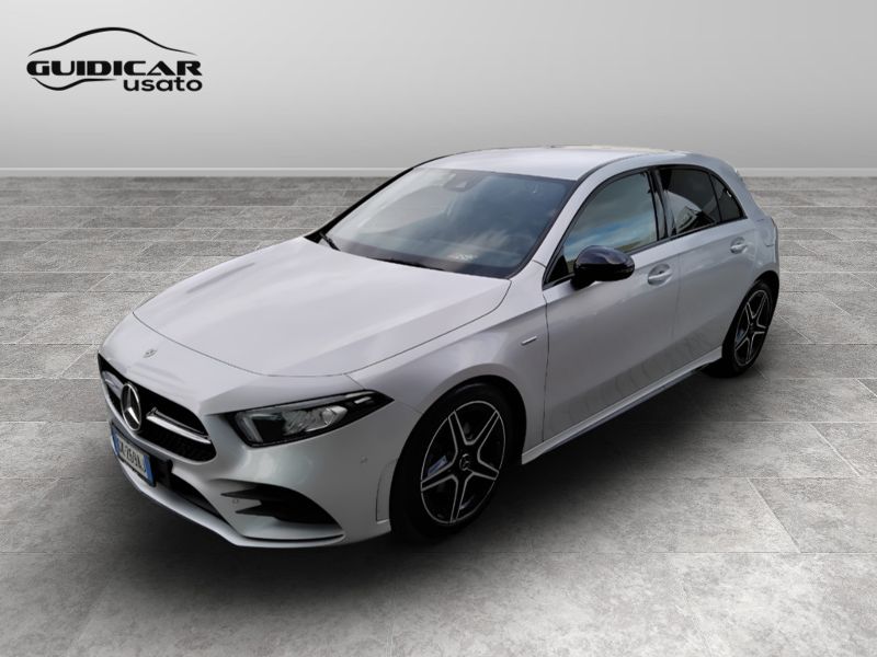 GuidiCar - Mercedes Classe a 2022 A 180 d Premium Night edition auto Usato