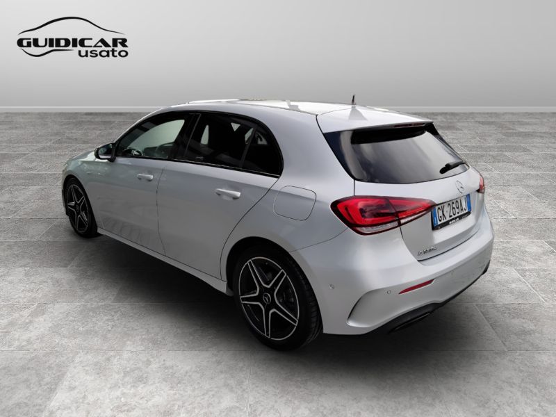 GuidiCar - Mercedes Classe a 2022 A 180 d Premium Night edition auto Usato