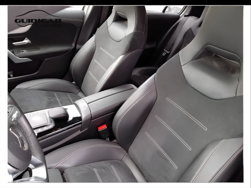 GuidiCar - Mercedes Classe a 2022 A 180 d Premium Night edition auto Usato