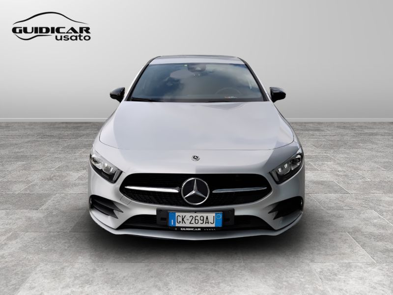 GuidiCar - Mercedes Classe a 2022 A 180 d Premium Night edition auto Usato