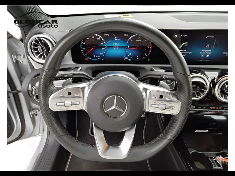 GuidiCar - Mercedes Classe a 2022 A 180 d Premium Night edition auto Usato