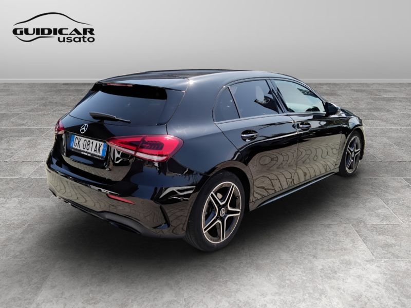 GuidiCar - Mercedes Classe a 2022 A 180 d Premium Night edition auto Usato