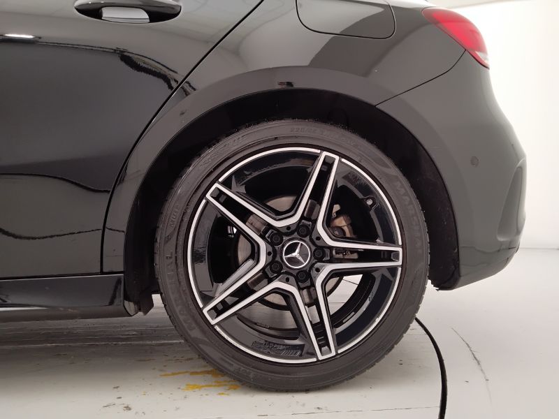GuidiCar - Mercedes Classe a 2022 A 180 d Premium Night edition auto Usato