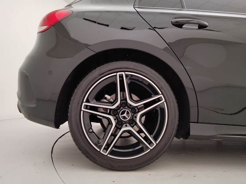 GuidiCar - Mercedes Classe a 2022 A 180 d Premium Night edition auto Usato