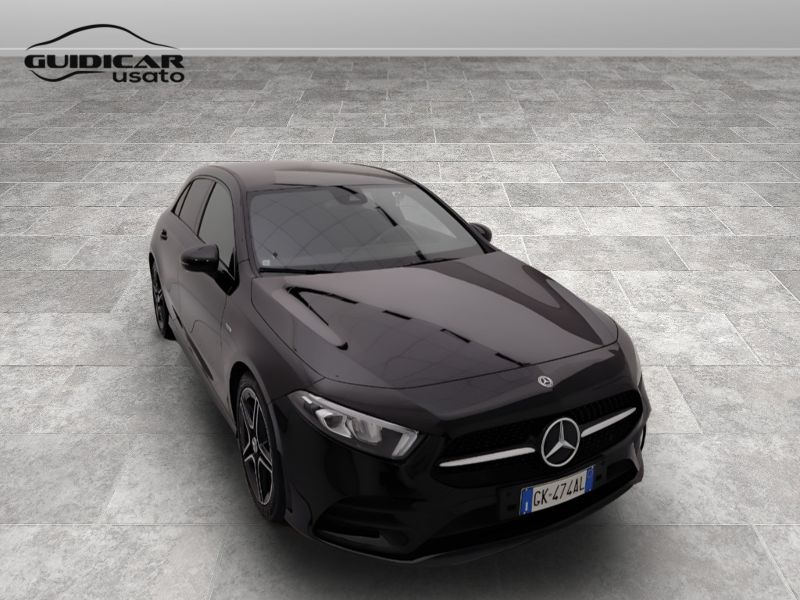 GuidiCar - Mercedes Classe a 2022 A 180 d Premium Night edition auto Usato