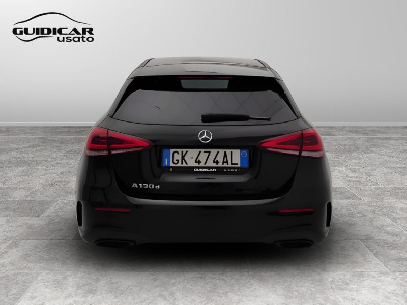 GuidiCar - Mercedes Classe a 2022 A 180 d Premium Night edition auto Usato