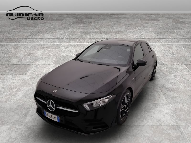 GuidiCar - Mercedes Classe a 2022 A 180 d Premium Night edition auto Usato
