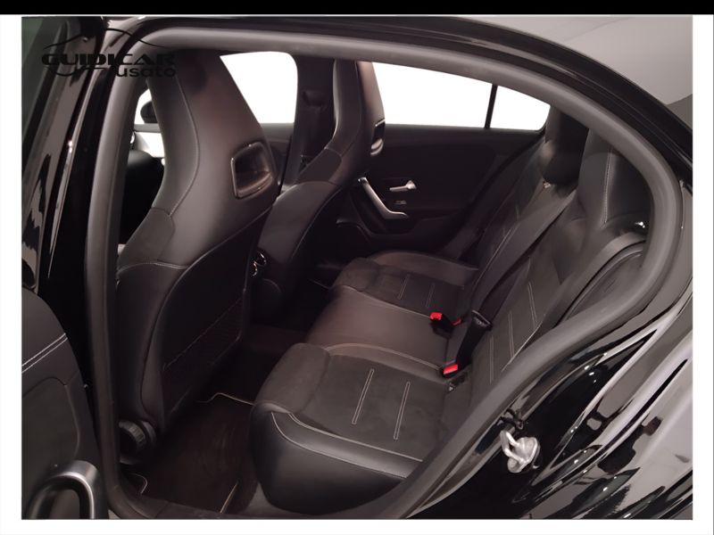 GuidiCar - Mercedes Classe a 2022 A 180 d Premium Night edition auto Usato